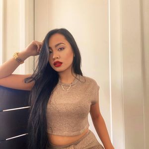 Meet your Posher, Leighton